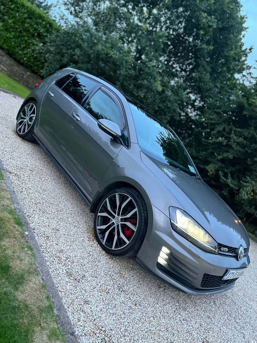 Volkswagen Golf GTD - Image 6