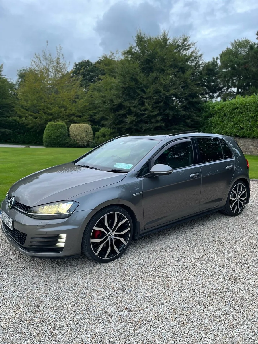 Volkswagen Golf GTD - Image 2