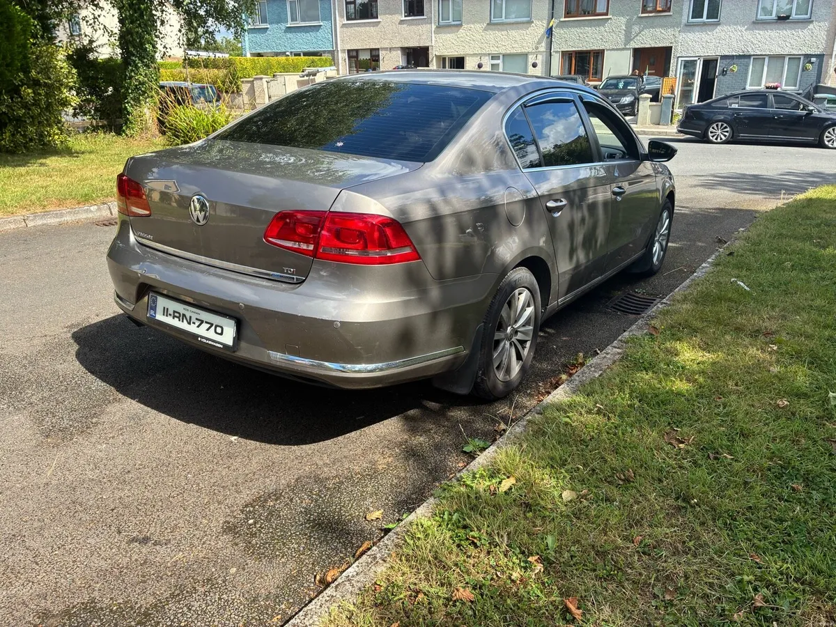 (11) VW PASSAT 1.6 TDI NCT 01/27 - Image 2