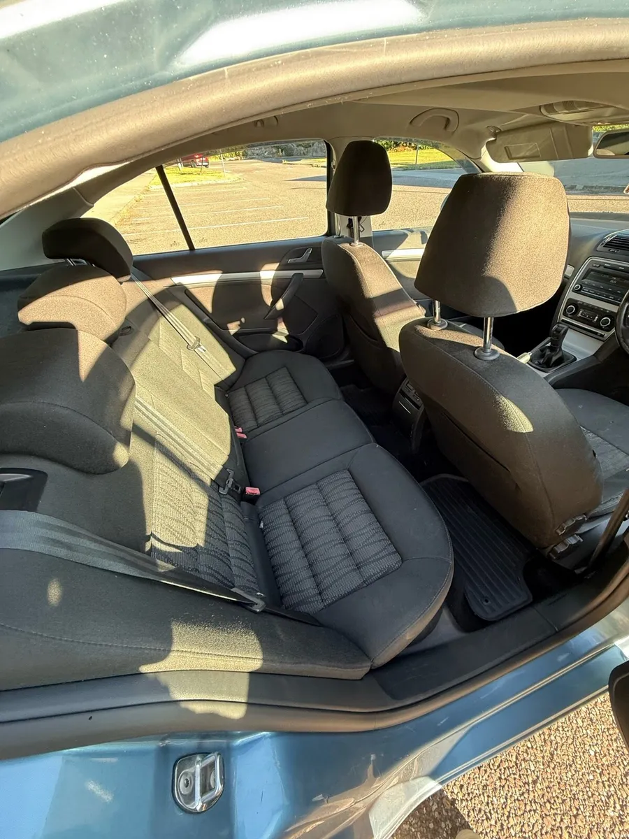 Skoda Octavia 2009 - Image 5