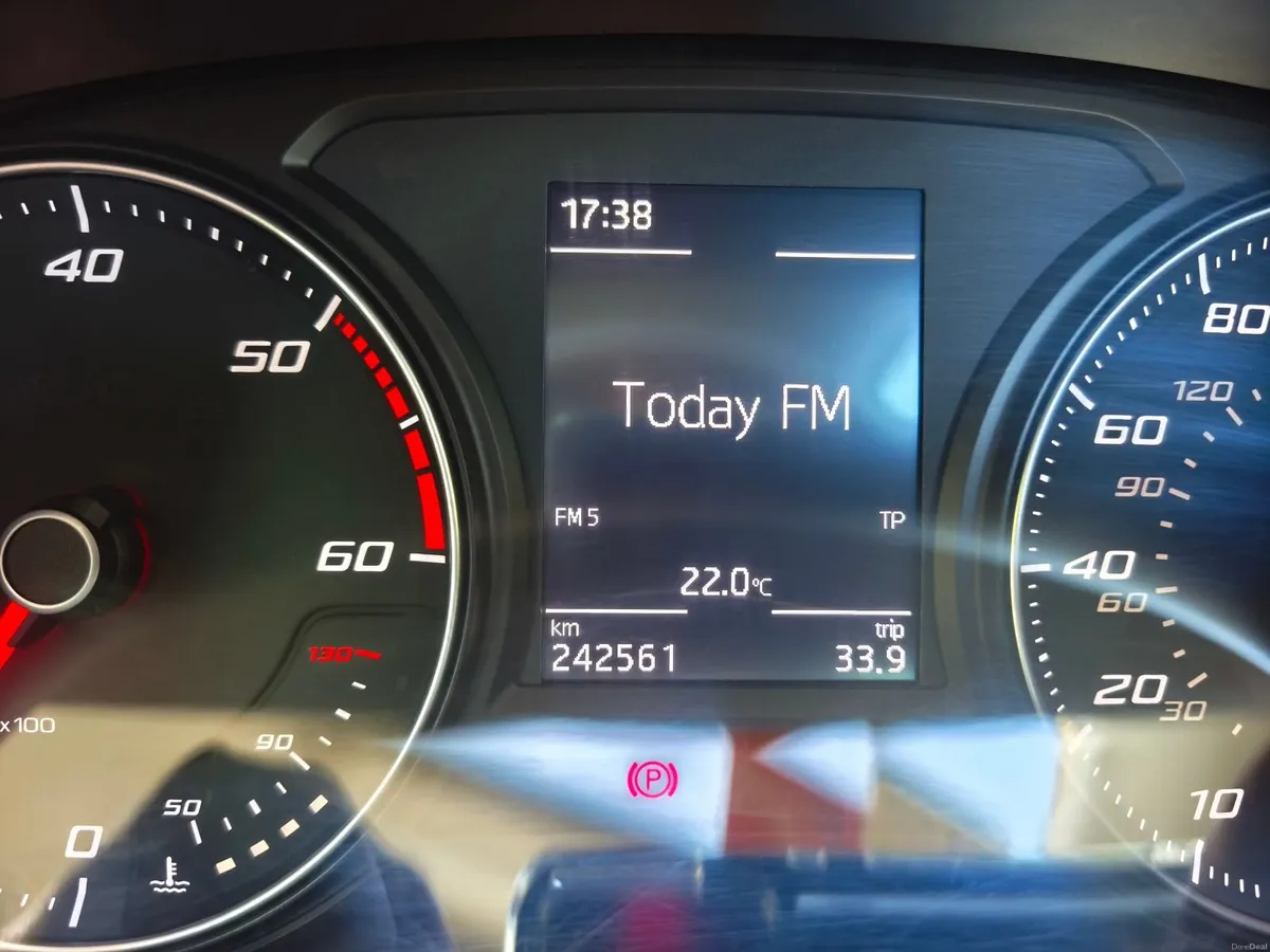 SEAT Leon 2015 - Image 2