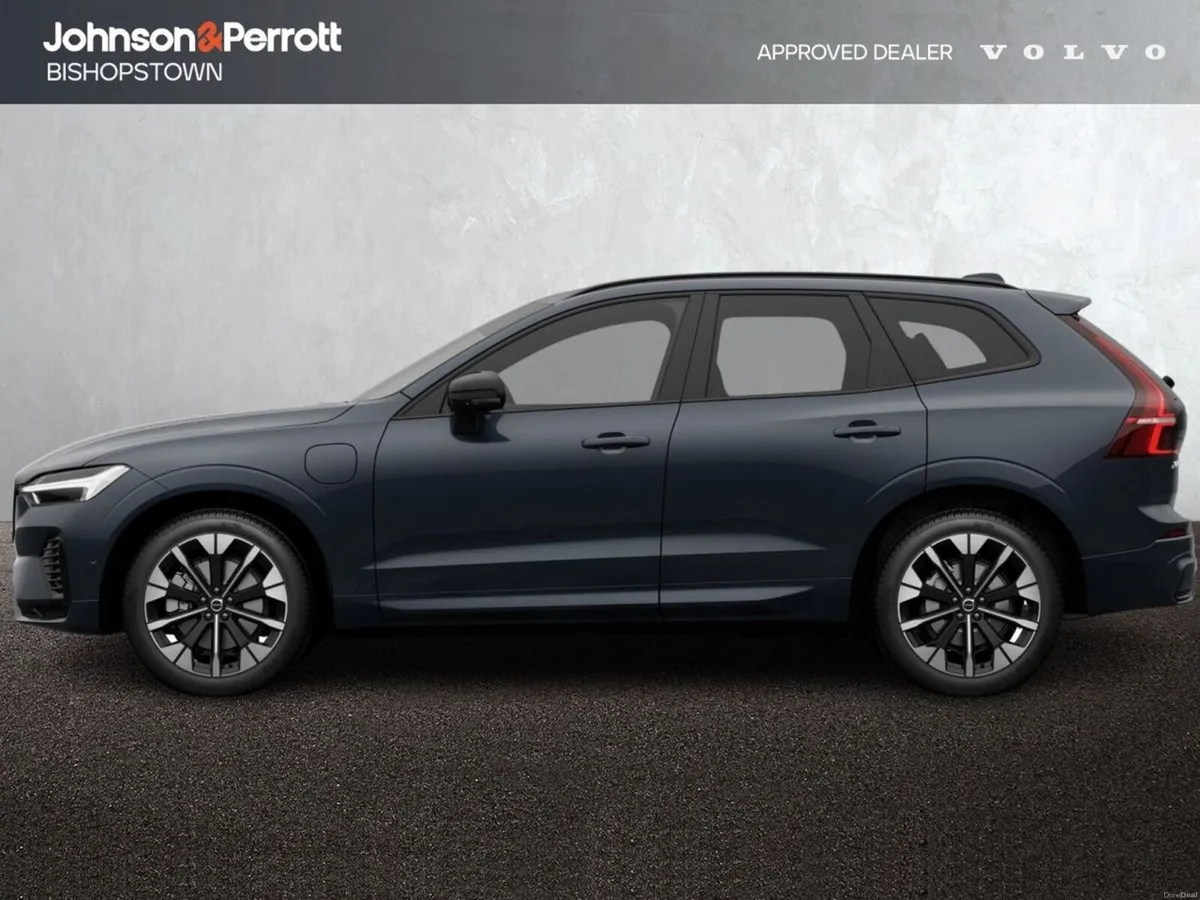 Volvo XC60 T6 AWD PHEV Plus Dark - Immediate Deliv - Image 5