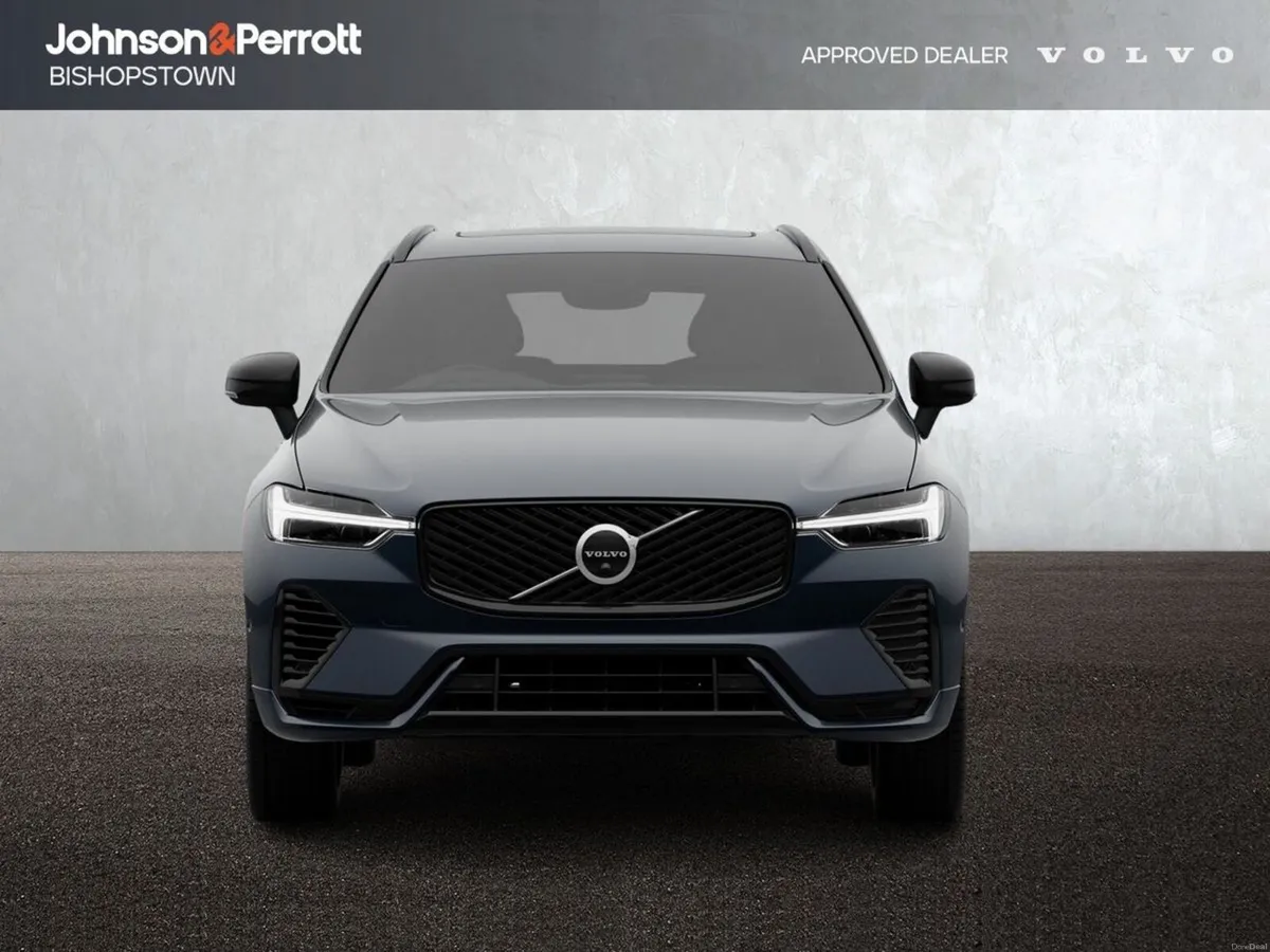 Volvo XC60 T6 AWD PHEV Plus Dark - Immediate Deliv - Image 4