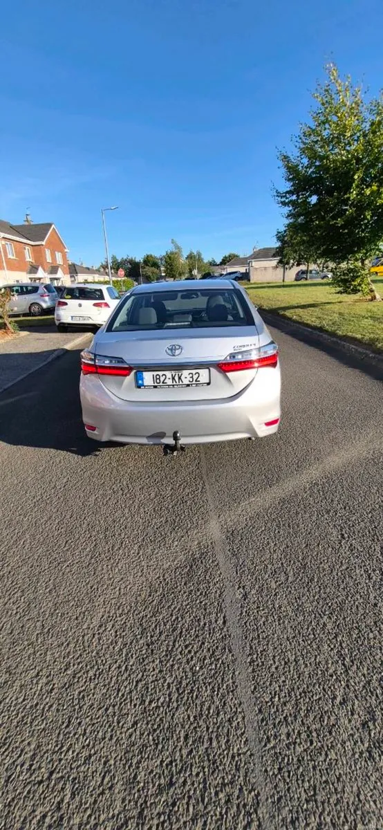 182 Toyota Corolla 1.4 D-4D €14950 - Image 4