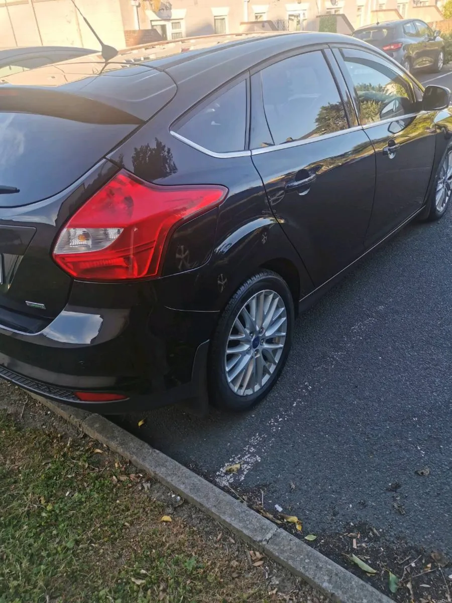 Ford focus 1.0 petrol 2013 - Image 3