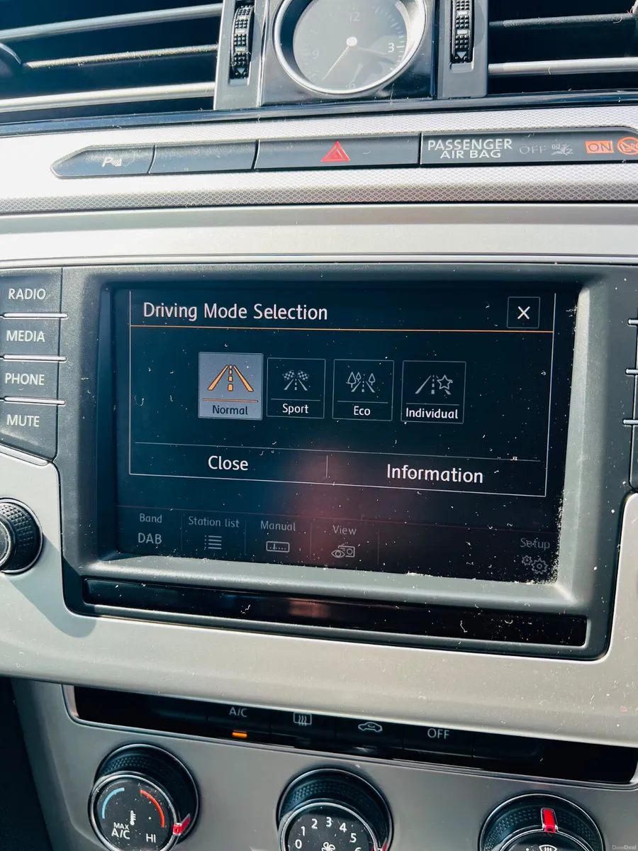 2015 Volkswagen Passat 2.0 Tdi Comfortline - Image 6