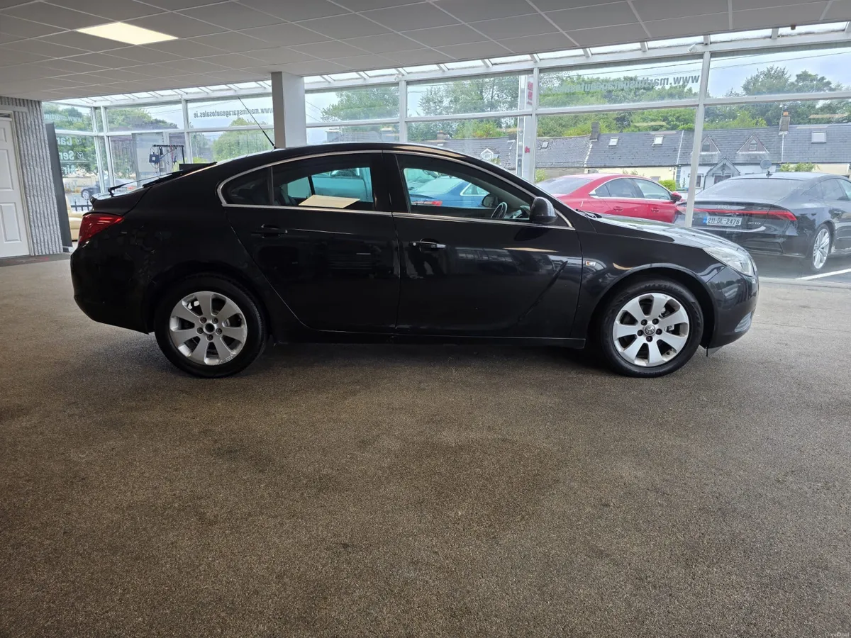 Vauxhall Insignia 2.0 D  2012 - Image 5