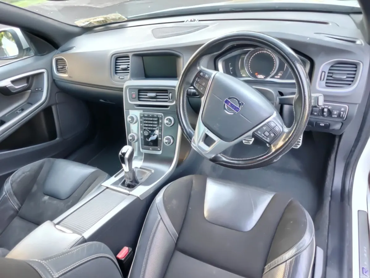 2017 Volvo S60 D2 R-Design SE | 2.0 Diesel - Image 6