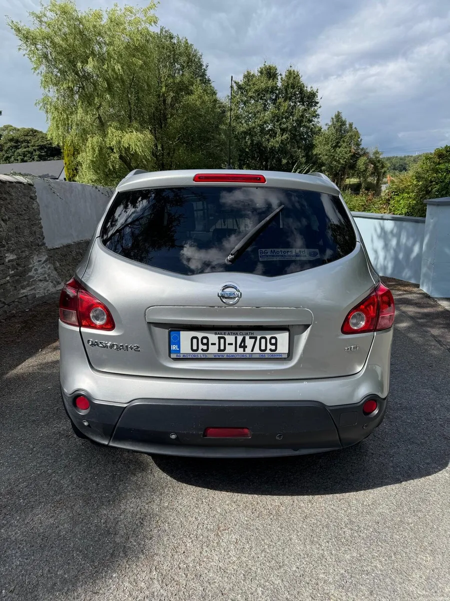 Nissan qashqai+2 - Image 6