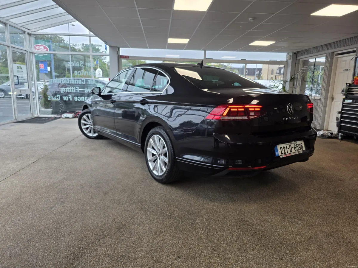 Volkswagen Passat 2.0 TDI 150HP Business 2022 - Image 6