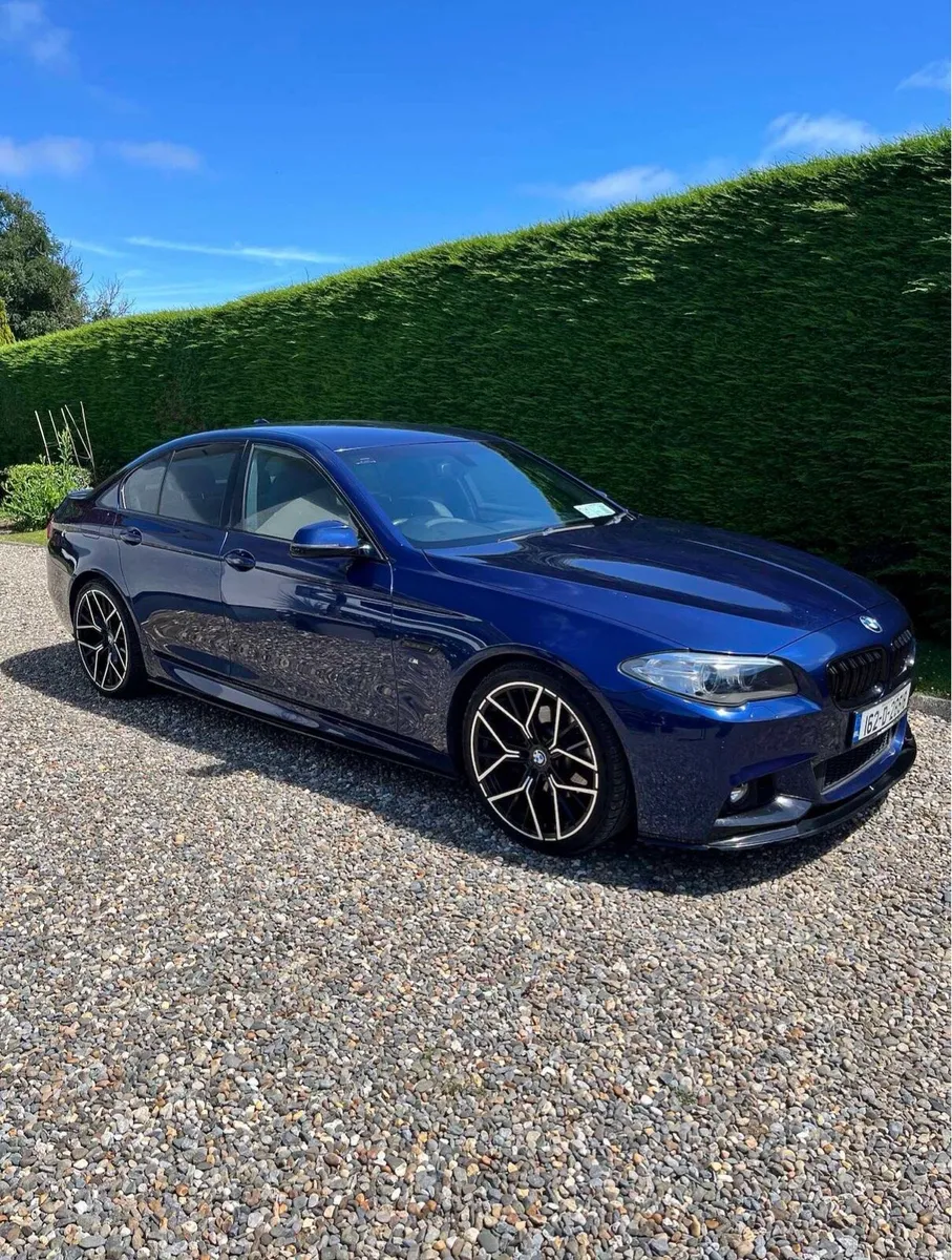 BMW 520D - Image 1