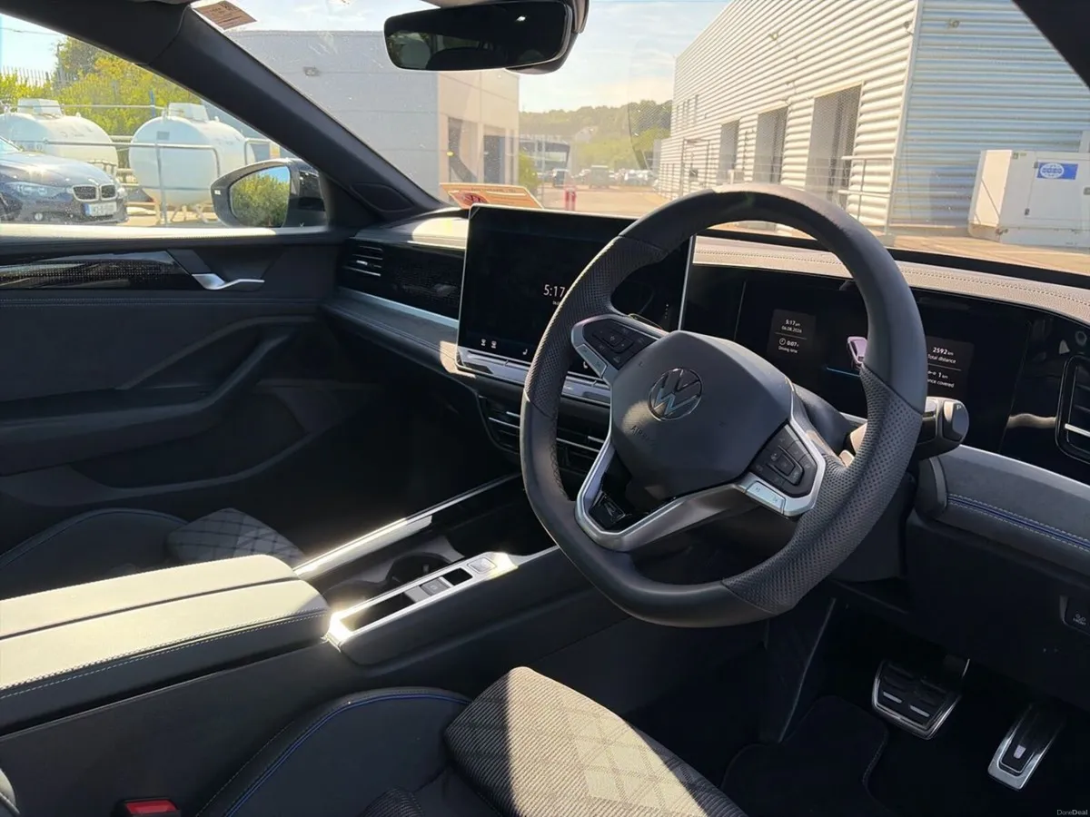 Volkswagen Passat R-LINE 2.0TDI DSG 150HP - Image 6
