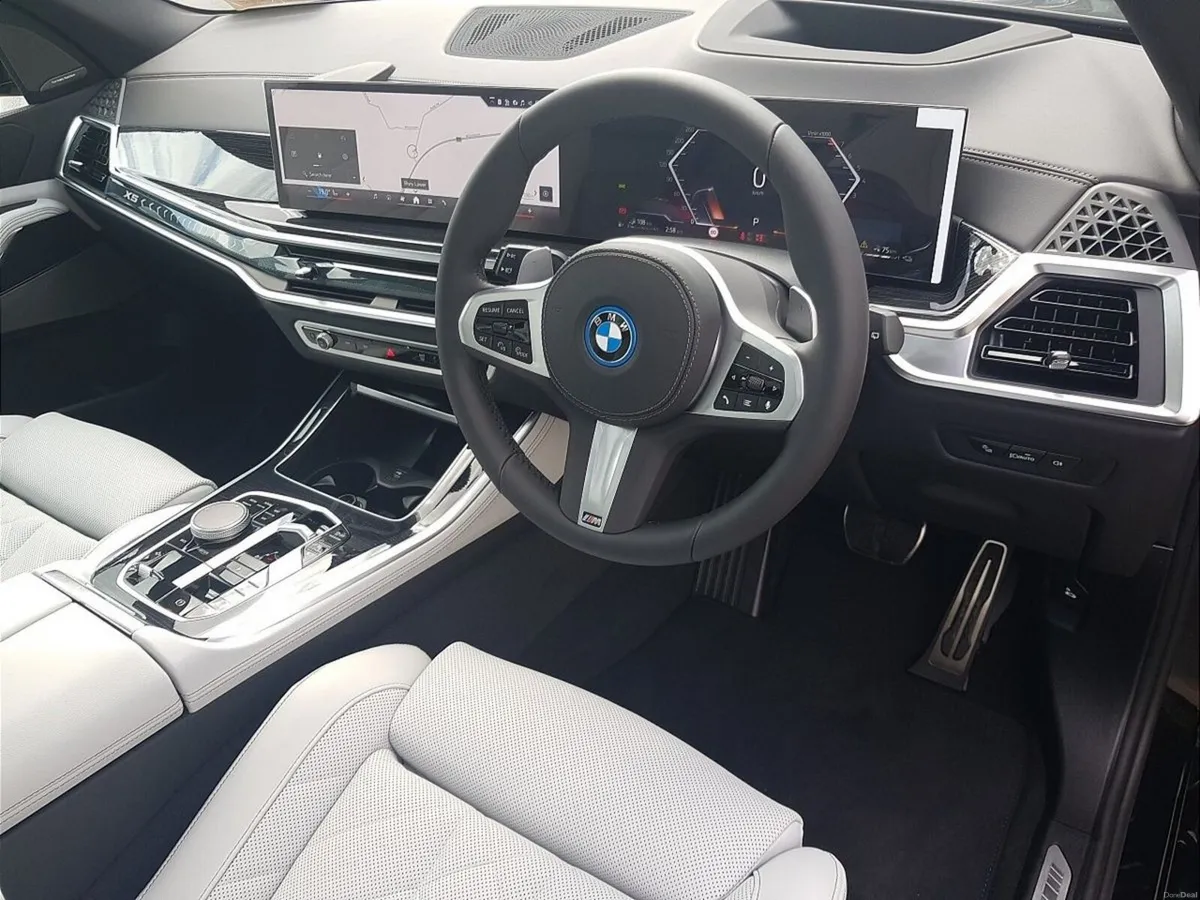 BMW X5 xDrive50e M Sport - Image 6
