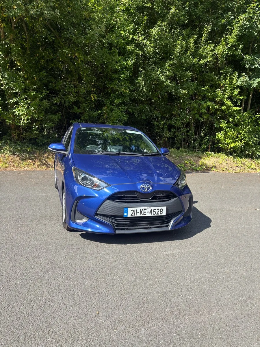 Toyota Yaris Auto - Image 2