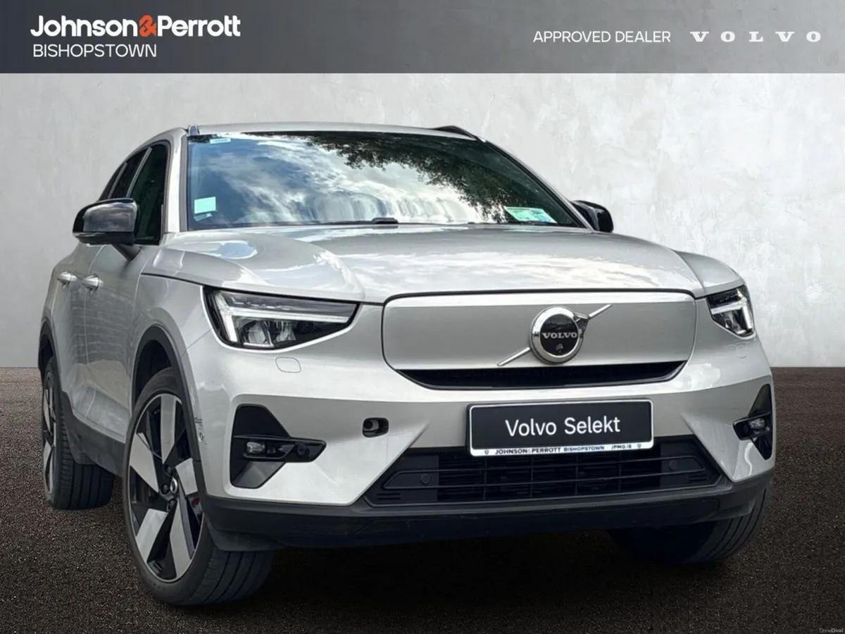Volvo XC40 69kWh 231 bhp Ultimate  (Two Year Volvo - Image 1