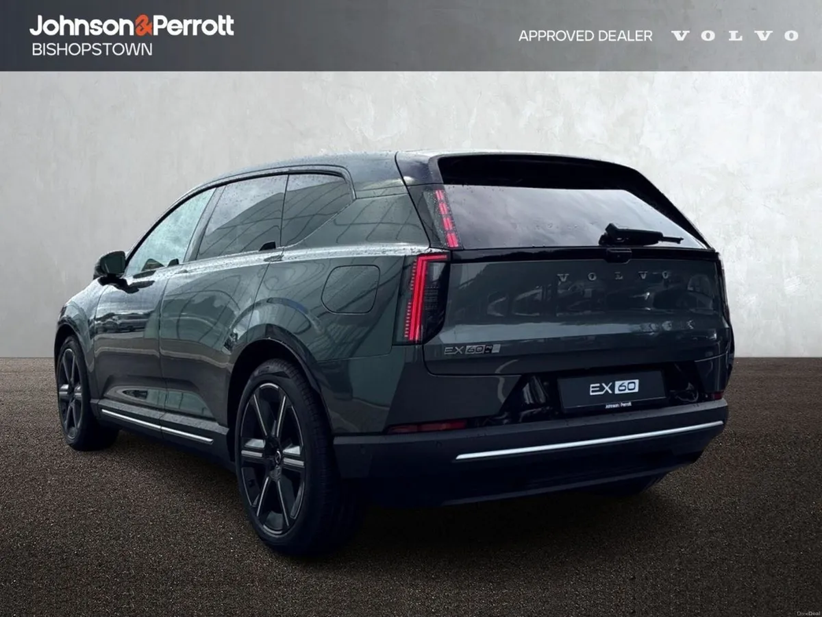 Volvo EX60 P10 AWD Plus 95 kWh Twin Motor From €71 - Image 3