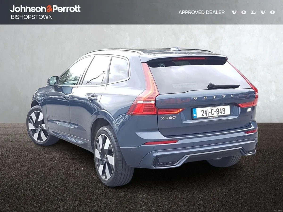 Volvo XC60 T6 350 bhp AWD PHEV Plus Dark (Two Year - Image 3