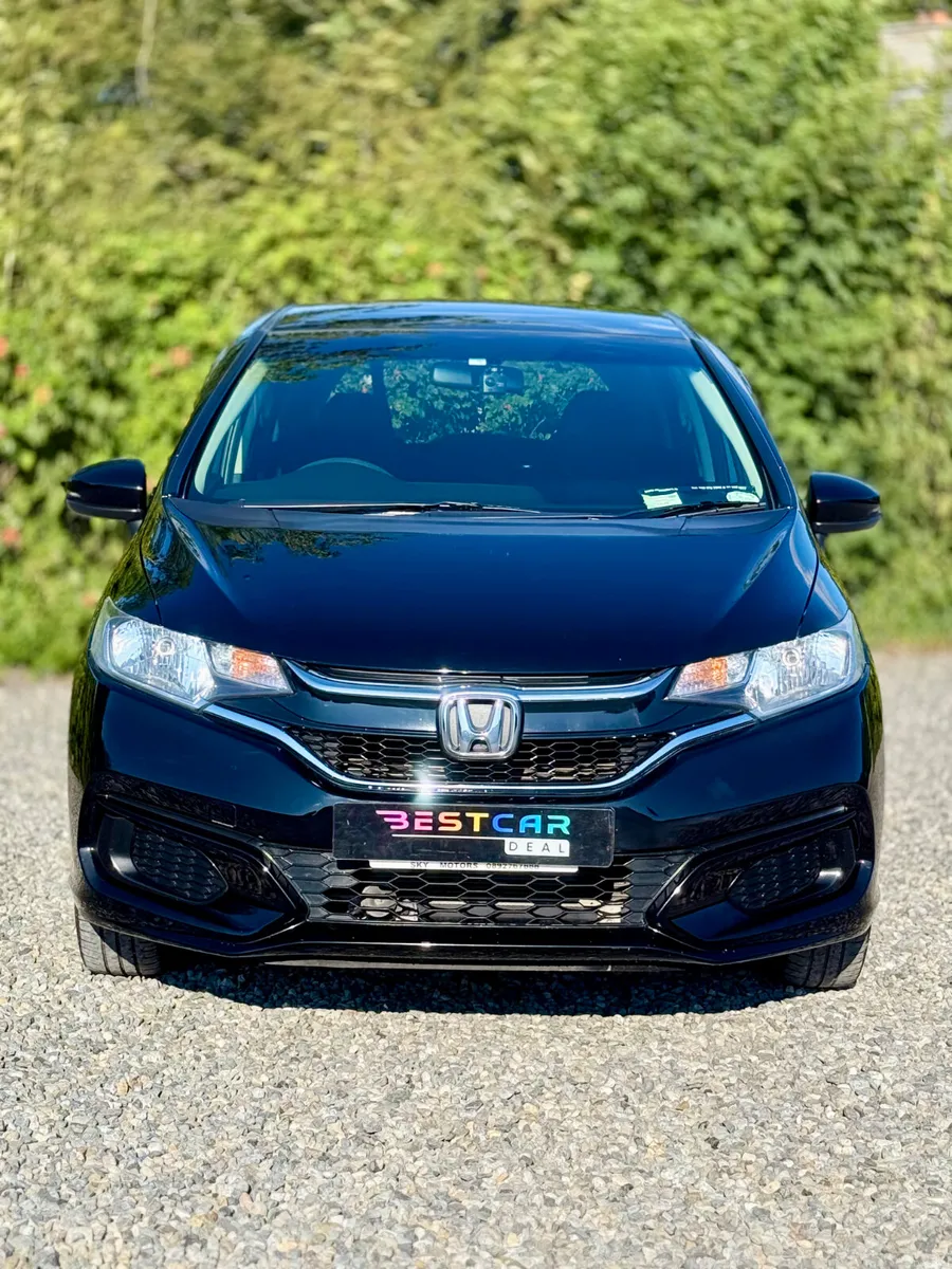 2018 Honda Fit 1.5 Hybrid Automatic - Image 4