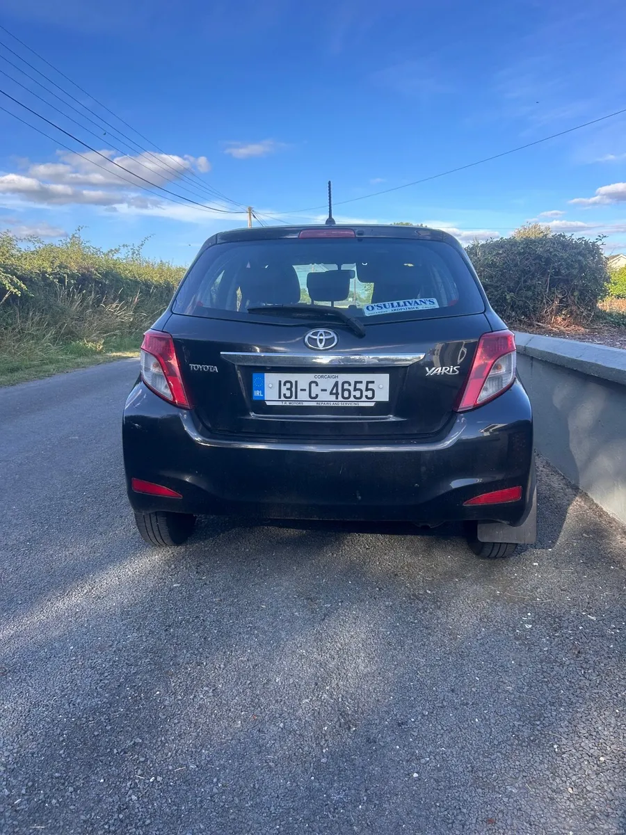 Toyota Yaris 2013 - Image 6