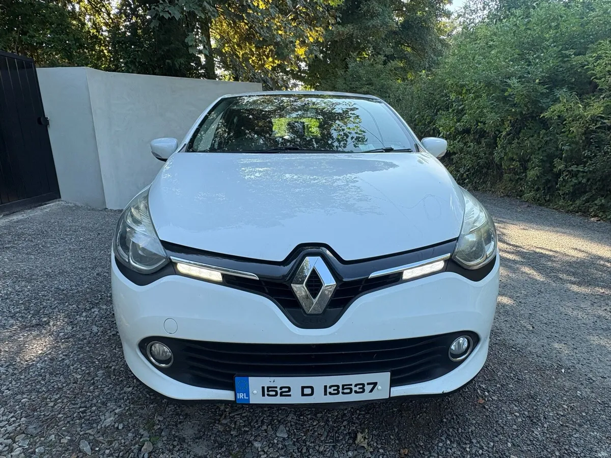 152 Renault Clio - Image 4