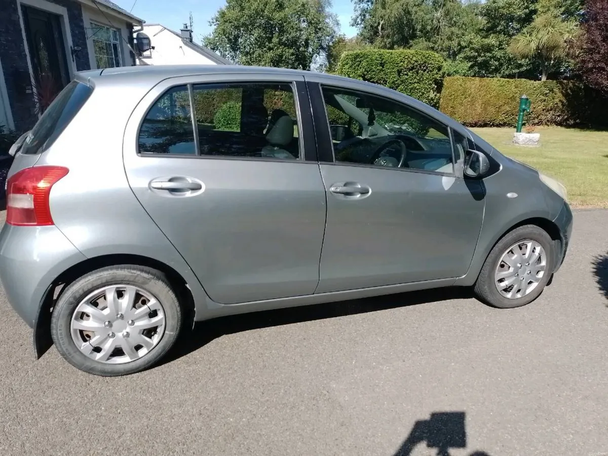 Toyota Yaris - Image 5