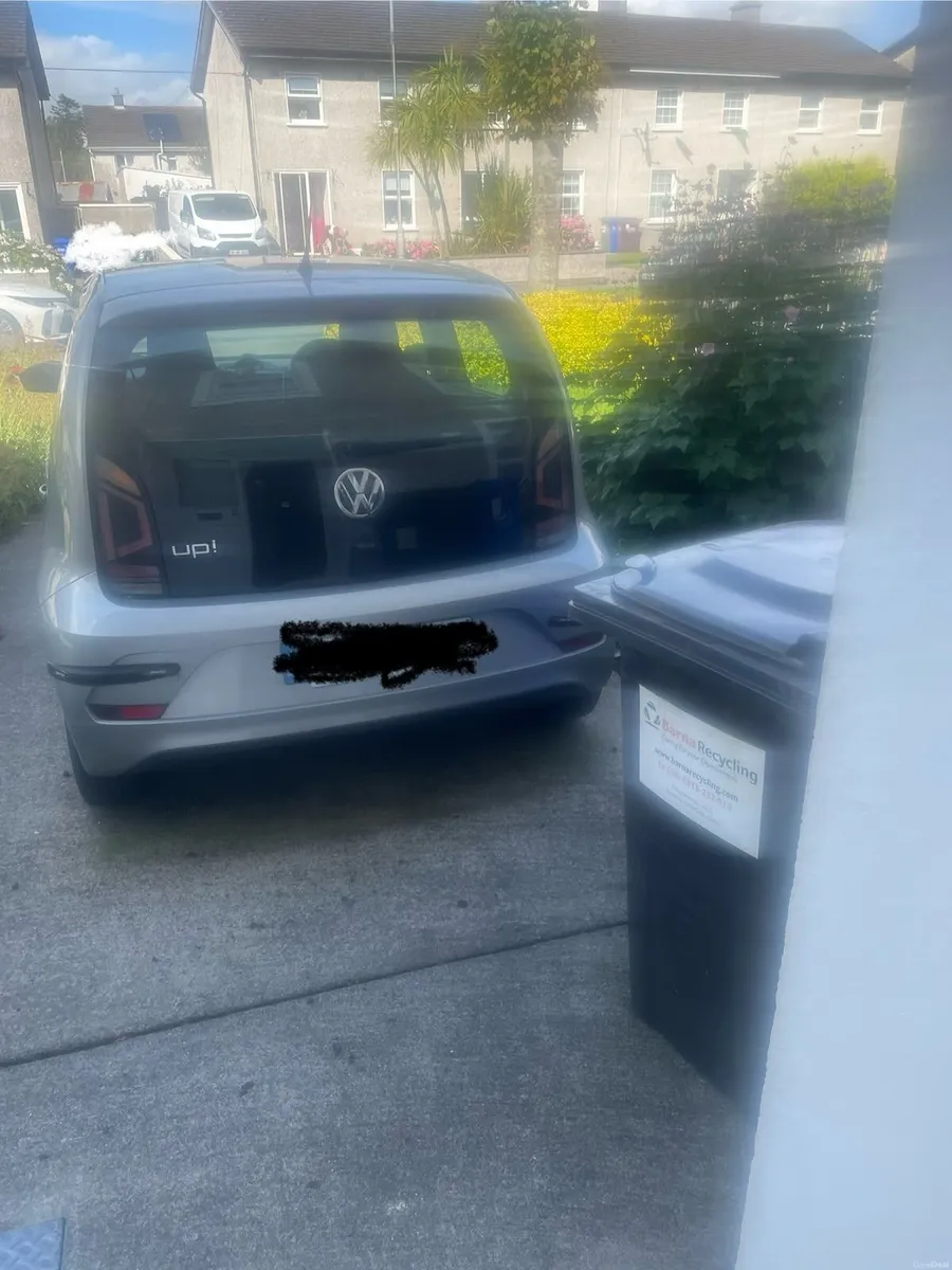 Volkswagen up! 2019 - Image 3
