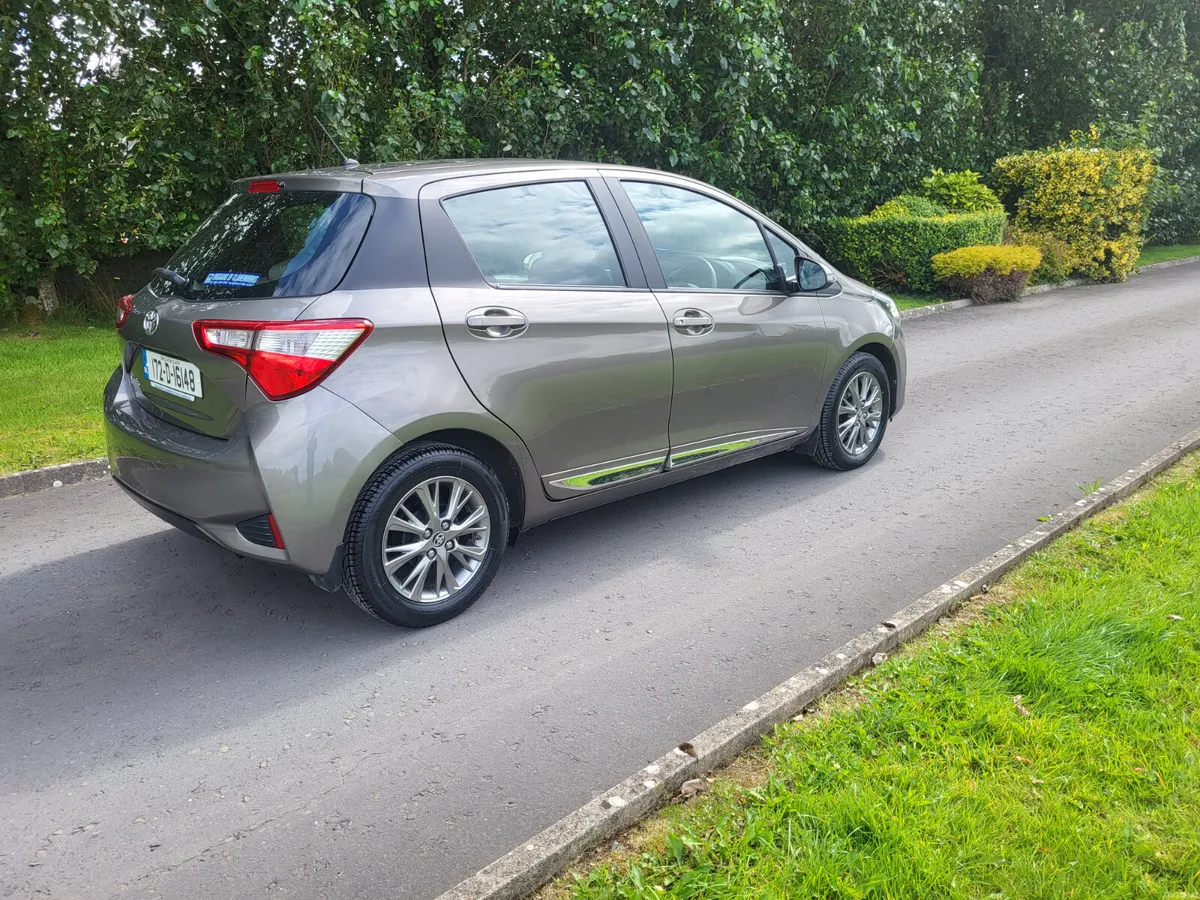 Toyota Yaris. 1L  PETROL LOW KMS - Image 2
