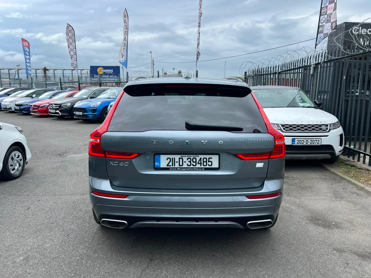 2021 Volvo XC60 2.0 Hybrid R Design - Image 5