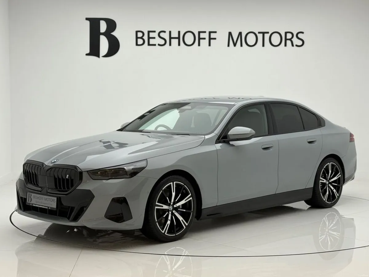BMW i5 40 M-SPORT PRO=ONLY 3000 MILES//20”ALLOYS// - Image 1