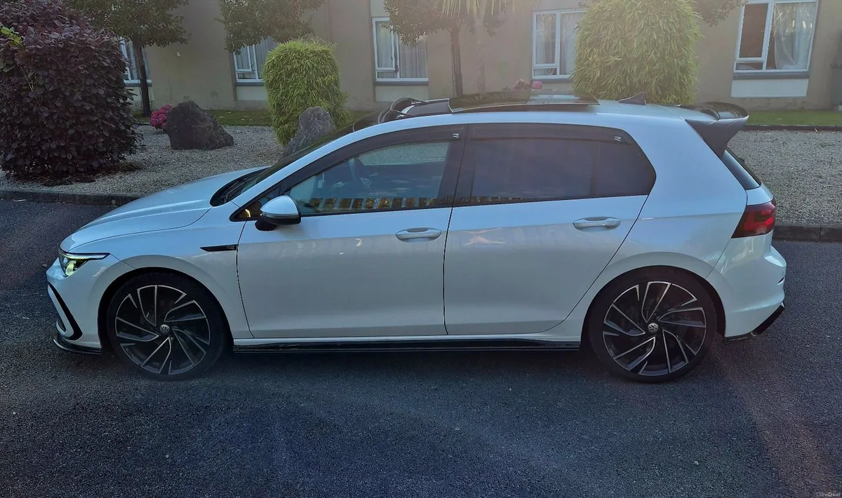 VW GOLF R-LINE 22 - Image 2