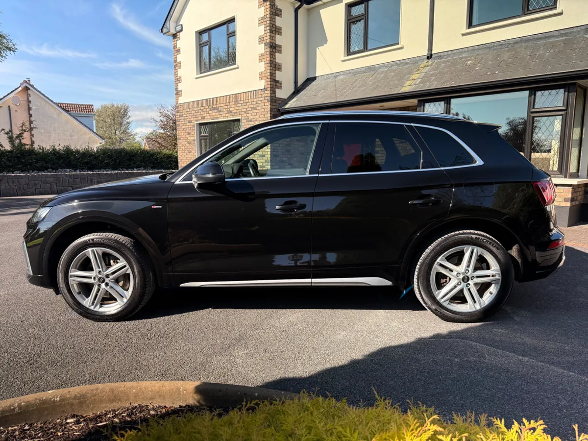 Immaculate 231 Audi Q5 Hybrid! - Image 4