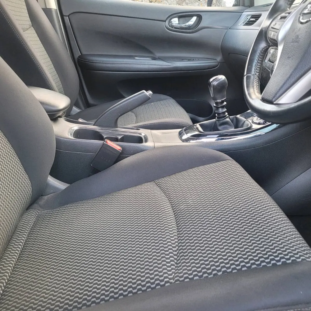 Nissan pulsar 1.2 petrol - Image 3