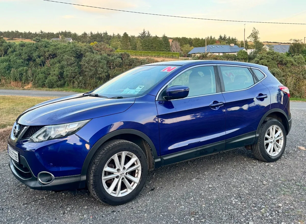2016 Nissan Qashqai Petrol 1.2L Manual - Image 2