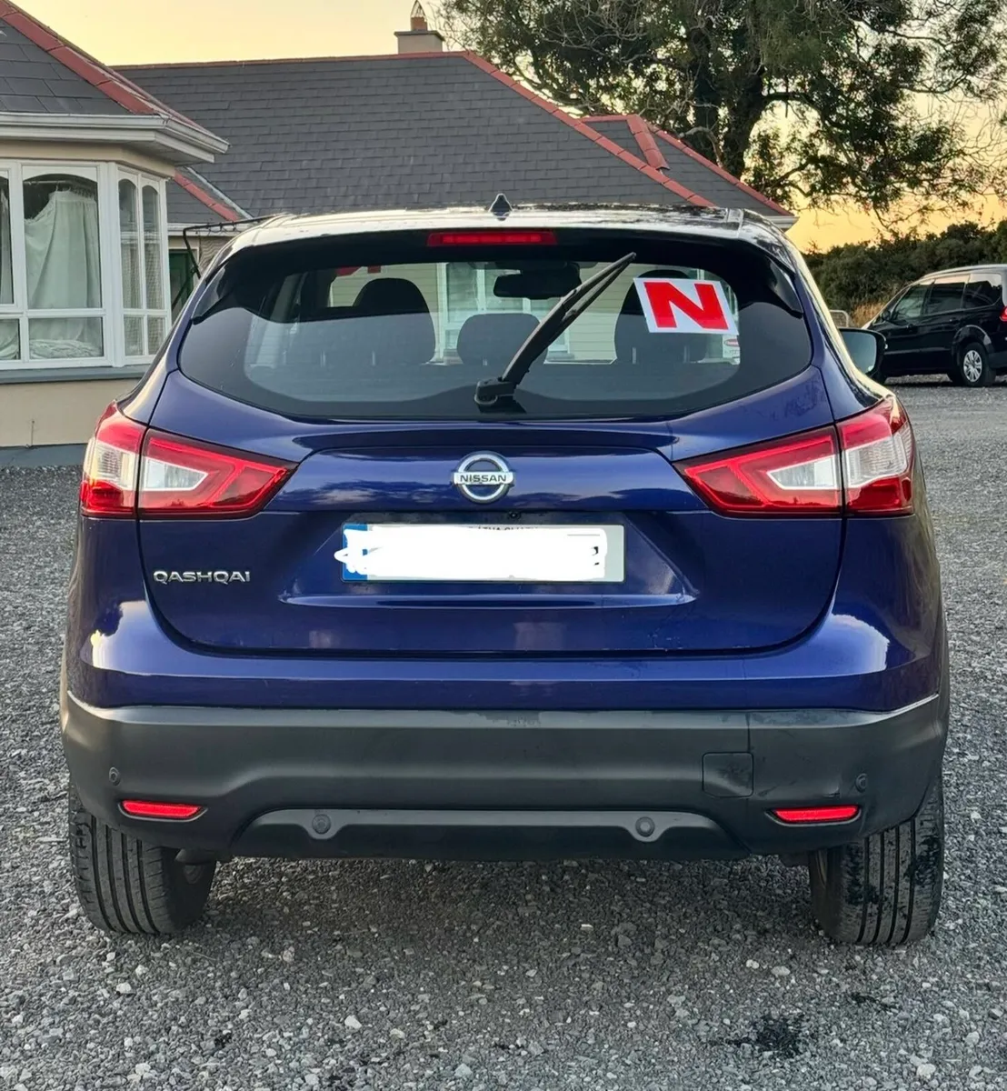 2016 Nissan Qashqai Petrol 1.2L Manual - Image 4