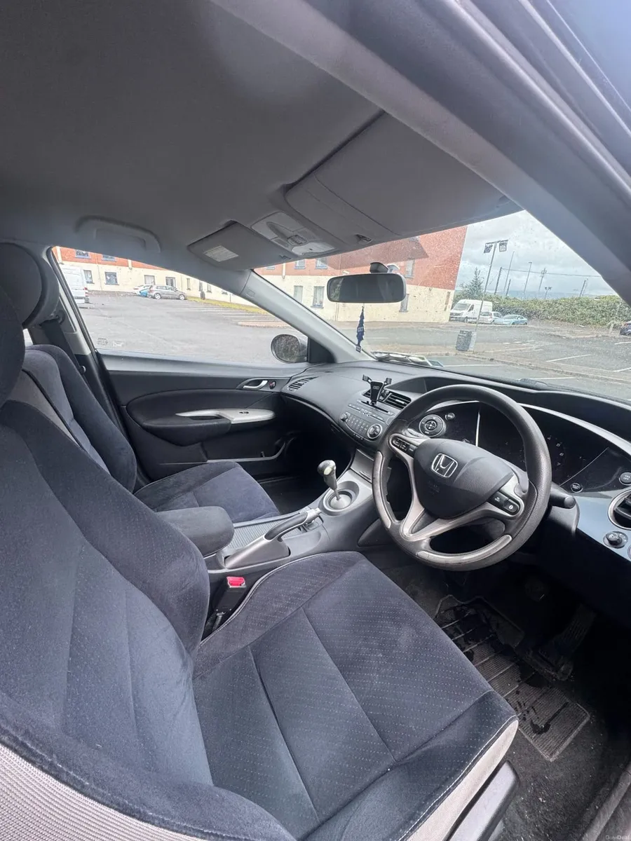 Honda Civic 2008 - Image 6