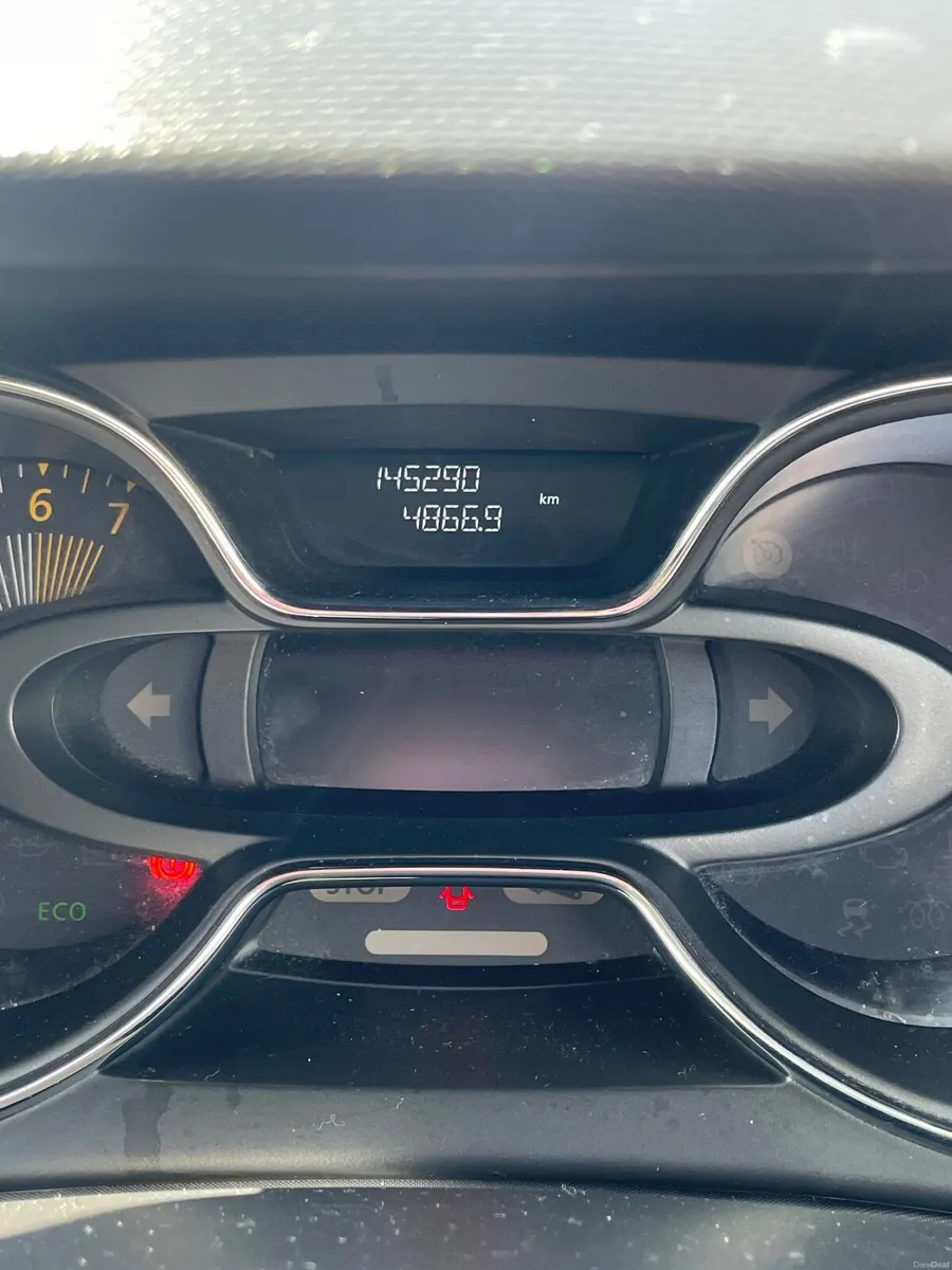 Renault Captur 2015 - Image 5