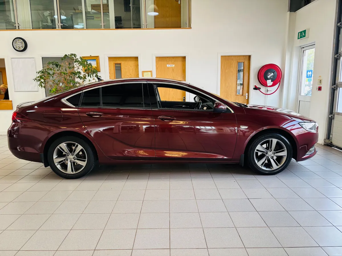 Opel Insignia 2021 - Image 6