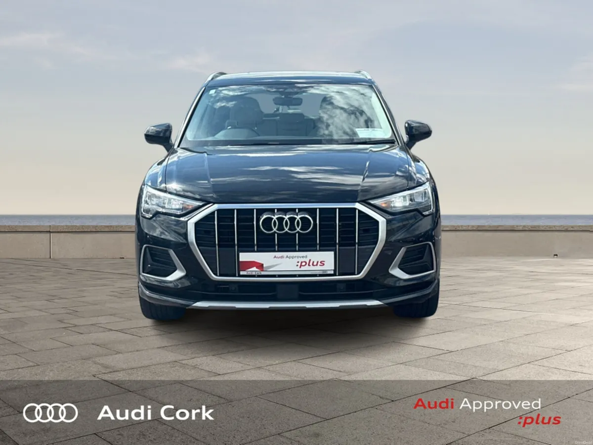 Audi Q3 2.0 30TDI 150BHP SE AUTOMATIC WITH COMFORT - Image 2