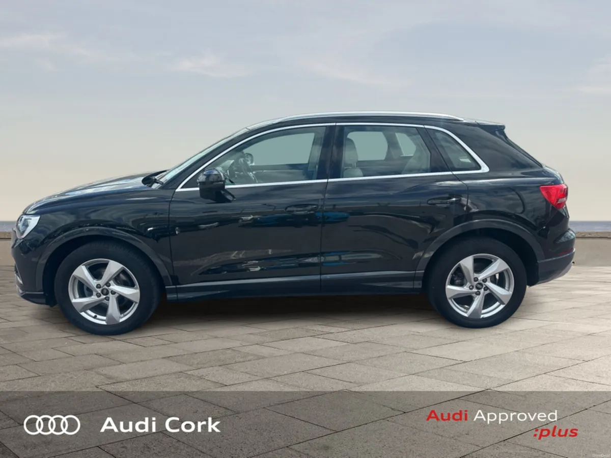 Audi Q3 2.0 30TDI 150BHP SE AUTOMATIC WITH COMFORT - Image 4