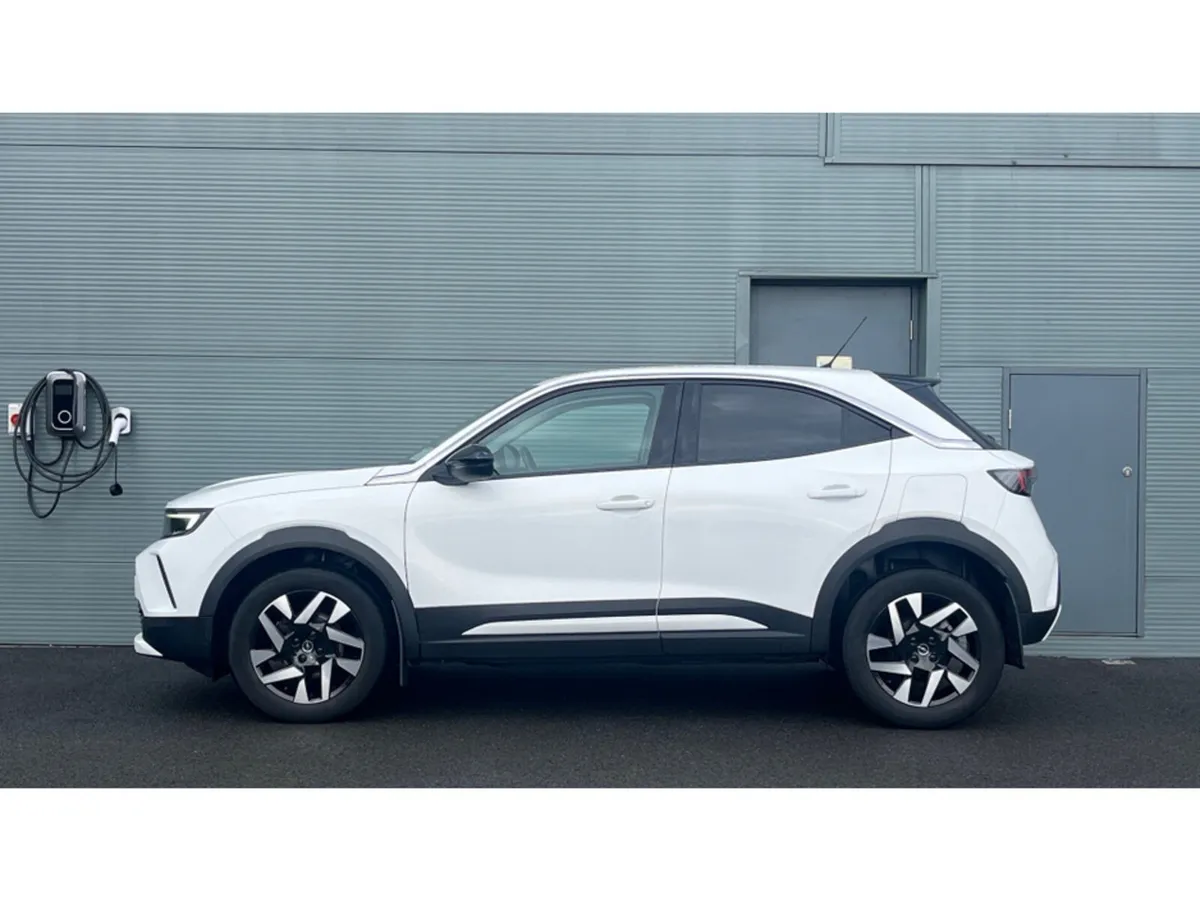 Opel Mokka 1.5 ELEGANCE 110PS 6SPEED | 1 Owner - Image 2