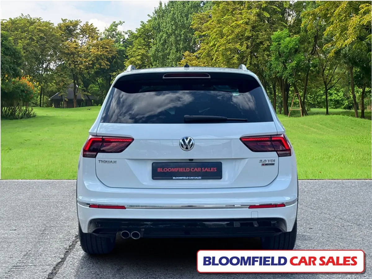 Volkswagen Tiguan 2.0TDI R-LINE , AUTO // LOW MILE - Image 6