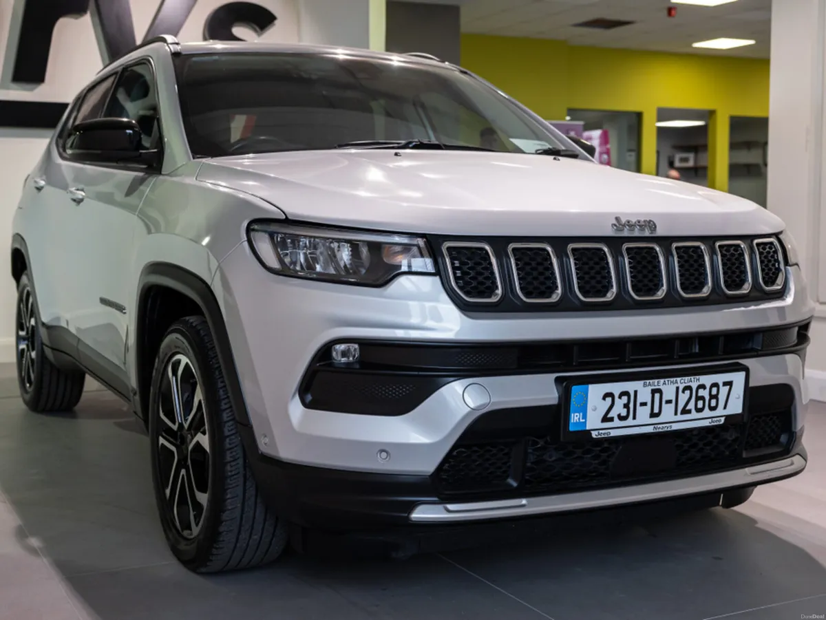 Jeep Compass LIMITED EDITION 1.3 T4 130HP 5 - Image 1
