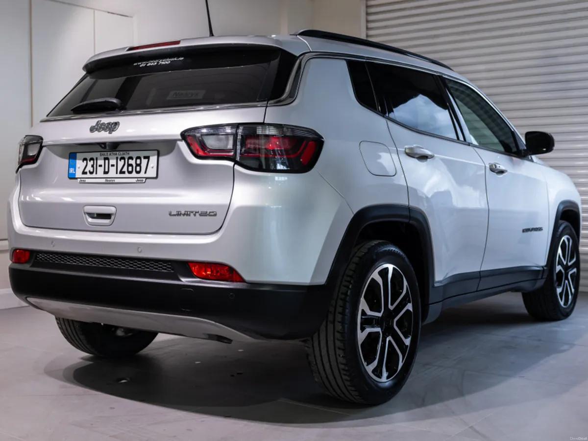 Jeep Compass LIMITED EDITION 1.3 T4 130HP 5 - Image 4