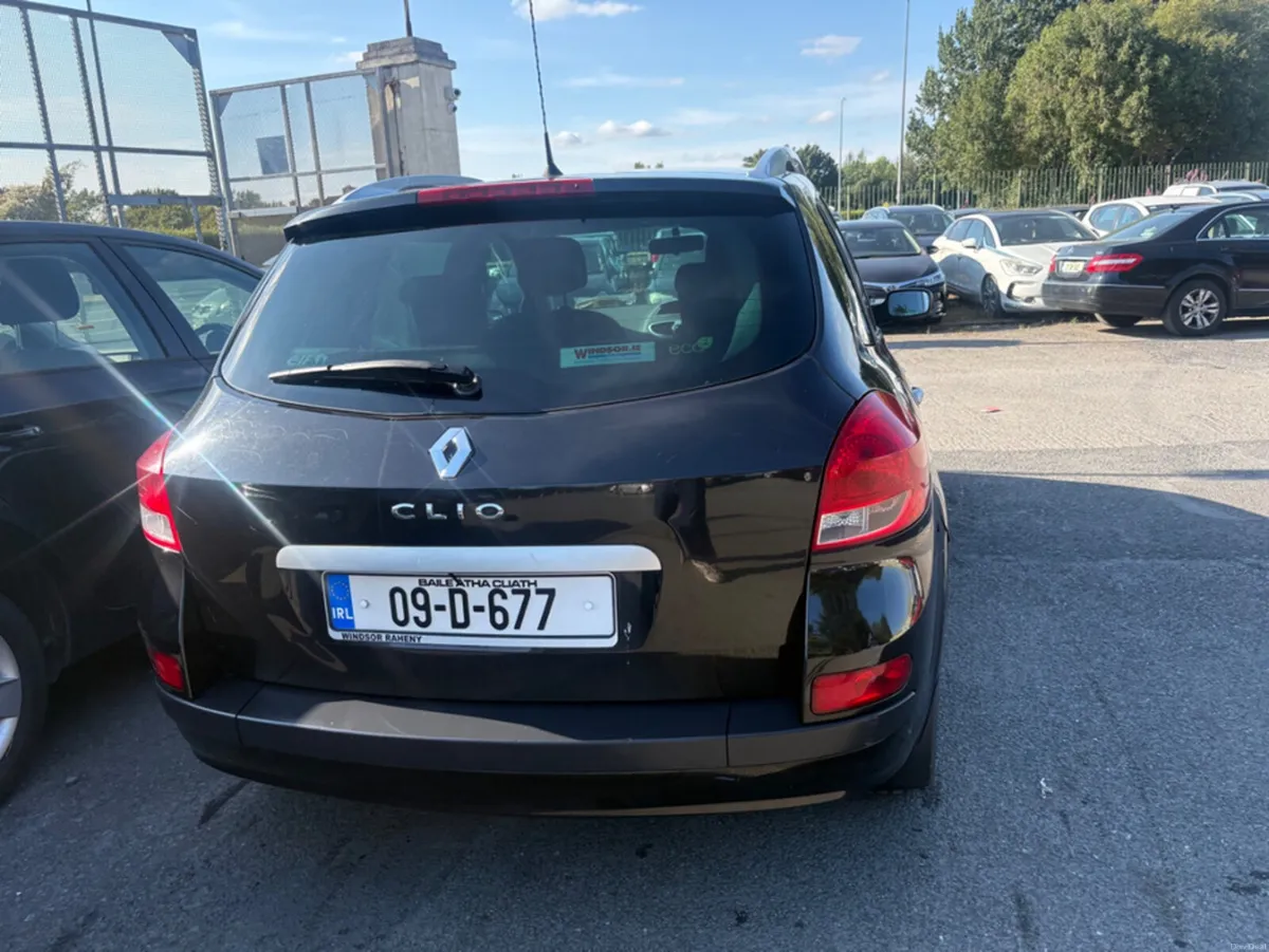 Renault Clio TOUR ESTATE 1.2 16V MONACO TOURER - Image 5