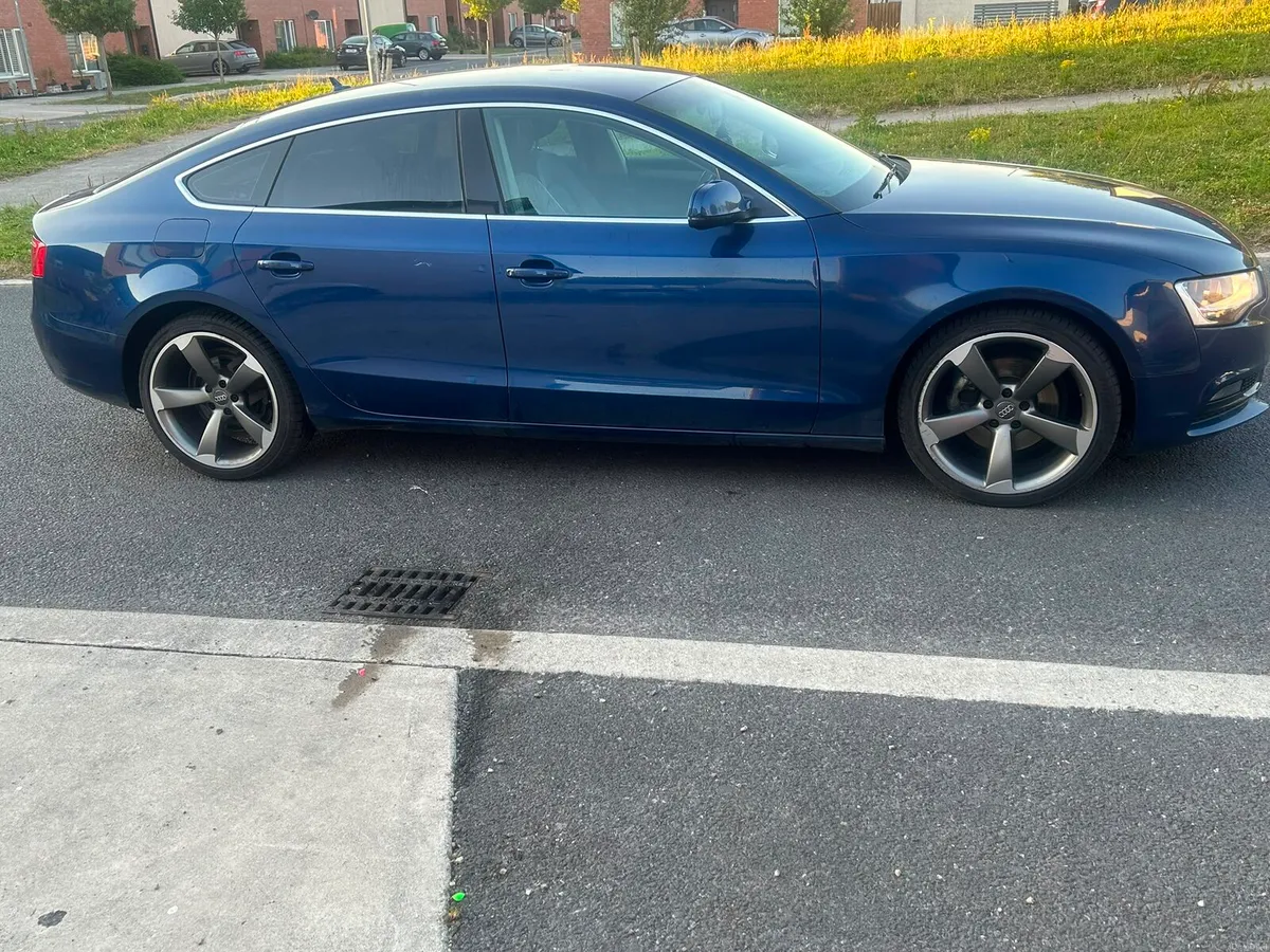 Audi a5 quattro - Image 2