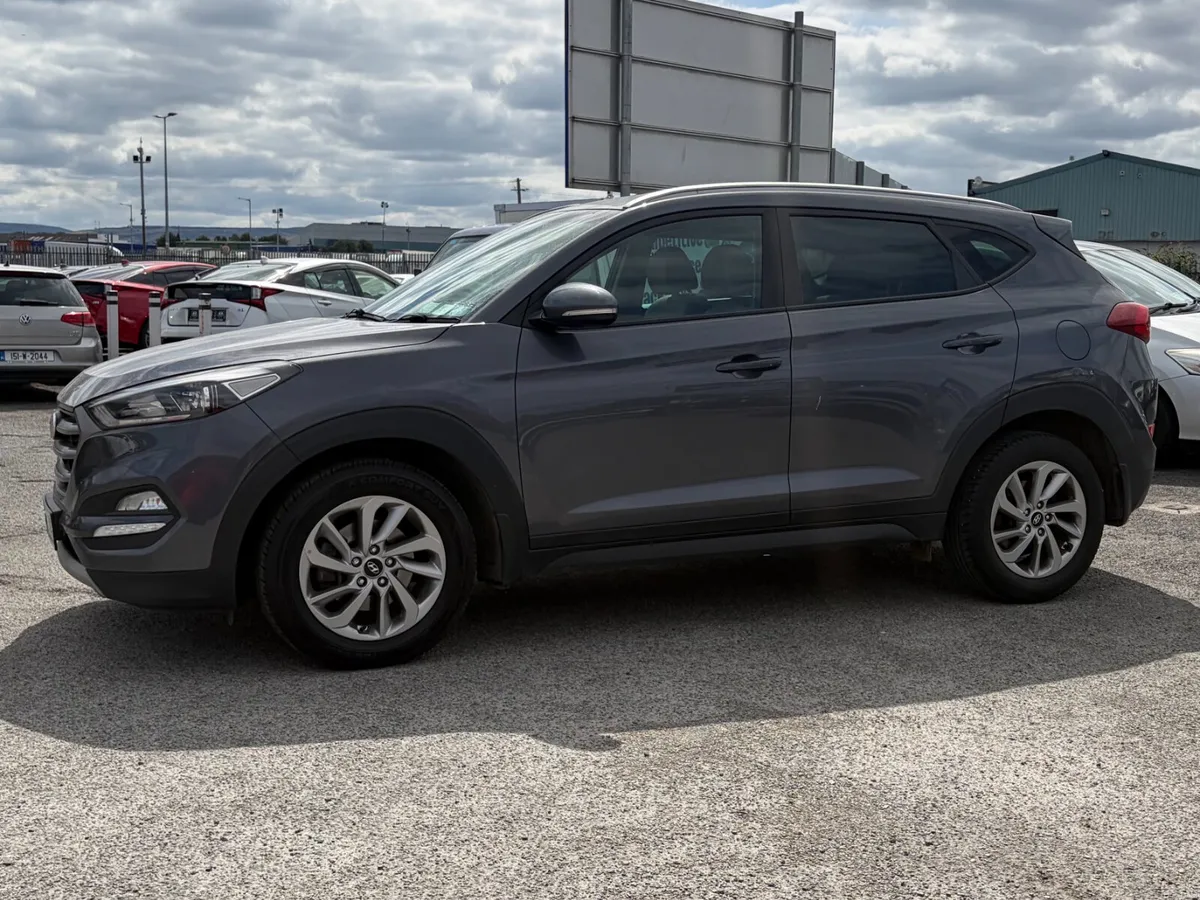 2017 Hyundai Tucson 1.7 CRDI Executive Nct 03/27 - Image 3
