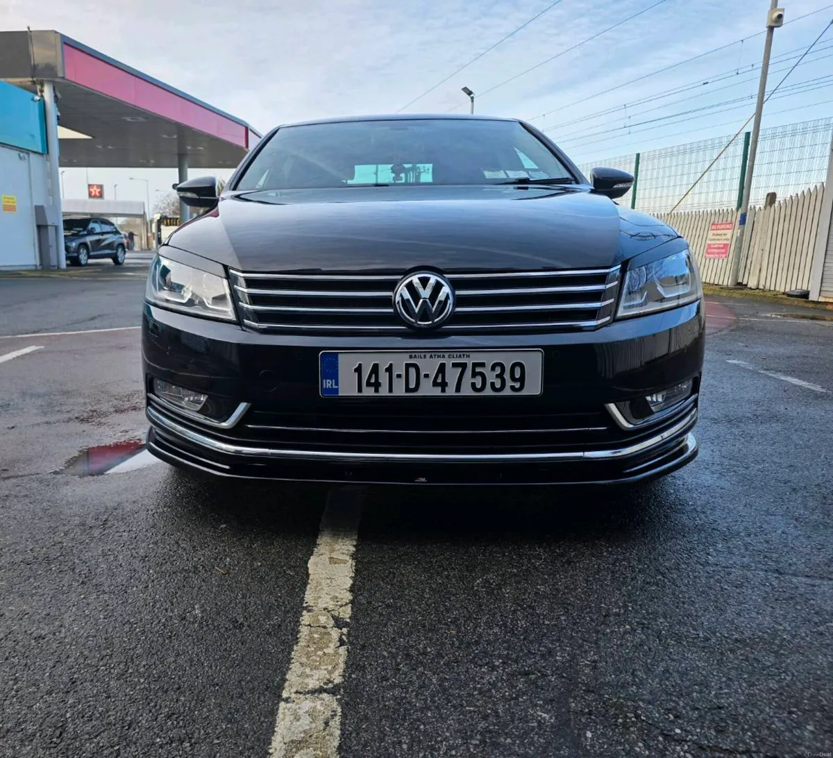 2014 Volkswagen Passat Highline - Image 4