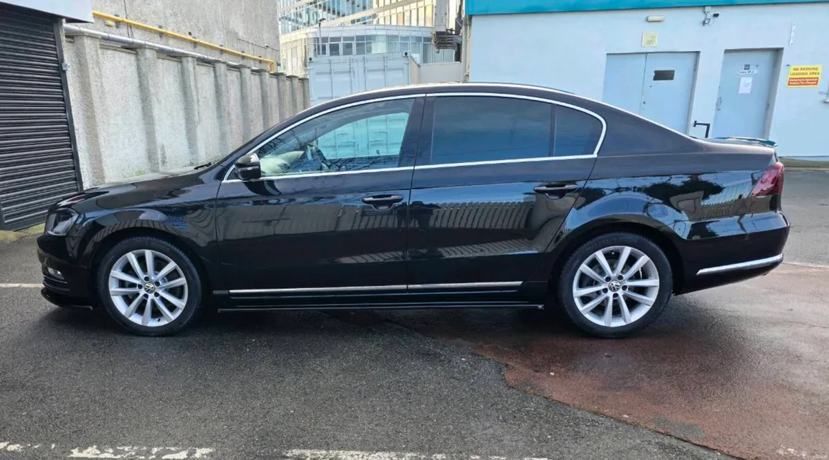 2014 Volkswagen Passat Highline - Image 6