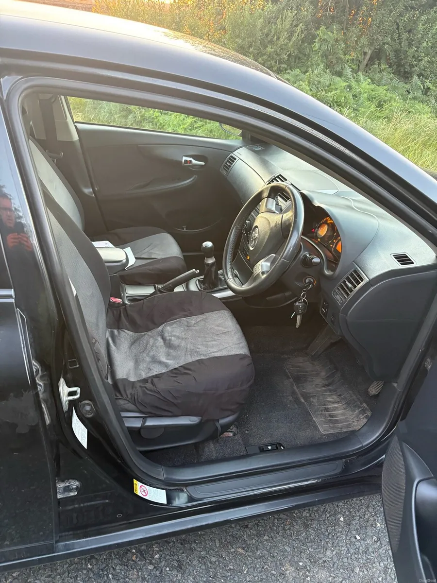 Toyota Corolla 1.4 D4D Only 2 Owners From New !! - Image 6