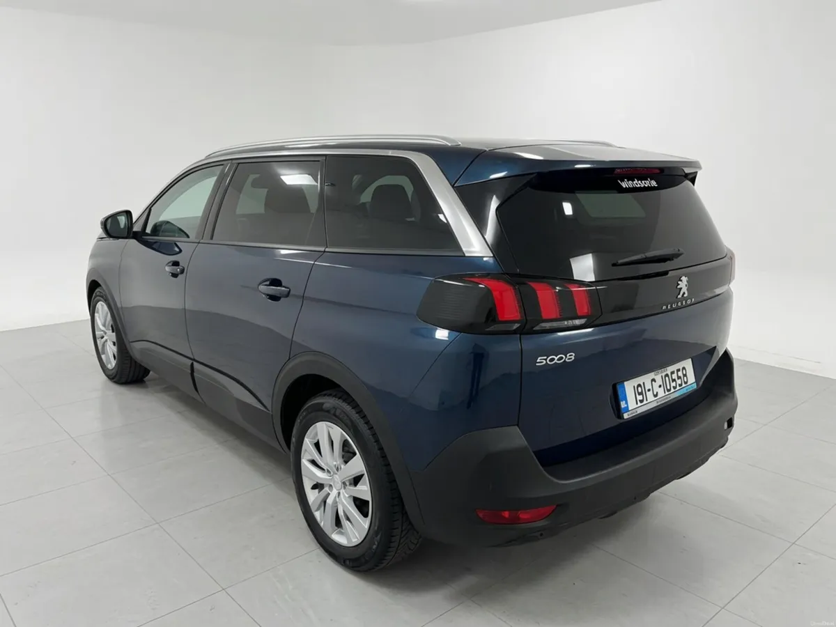 Peugeot 5008 2019 7 seater - Image 5
